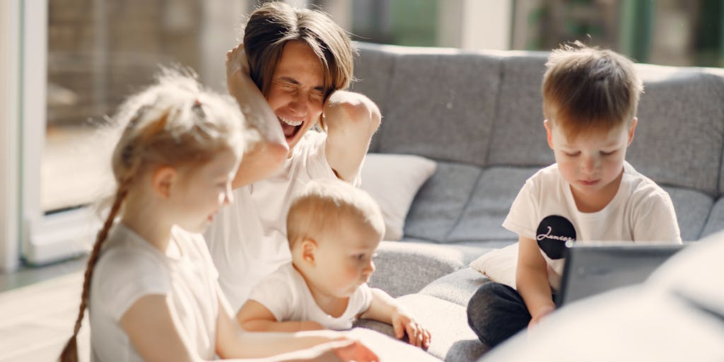 A split image showing two scenarios: on one side, a parent happily playing with their child, and on the other side, the same parent looking stressed while reading the child support review notice. This juxtaposition captures the duality of parenting and financial responsibilities.